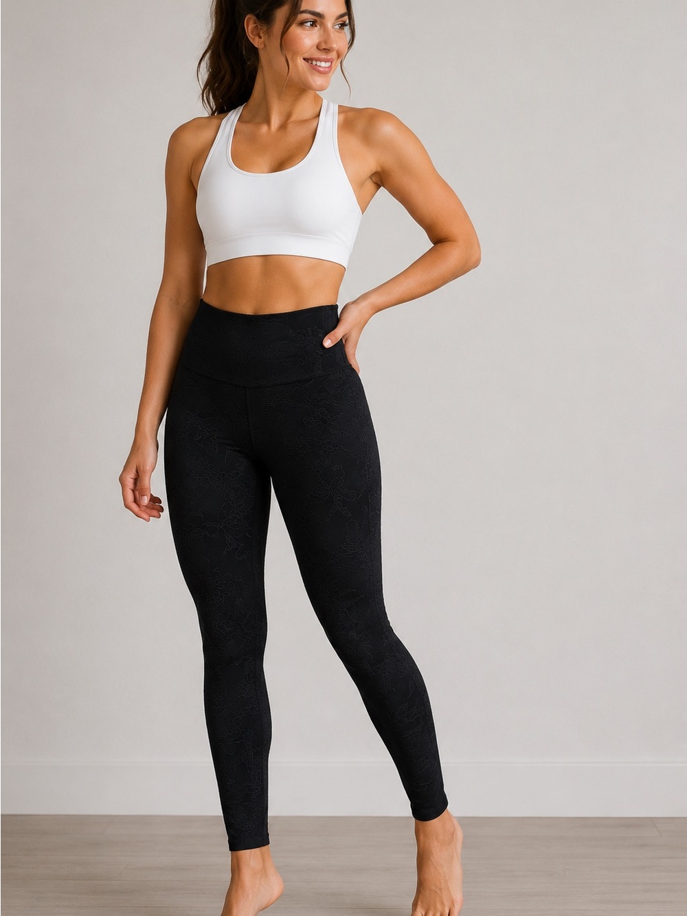 NUX Bouquet Leggings Black Floral Textured Seamless High Rise Large NWT